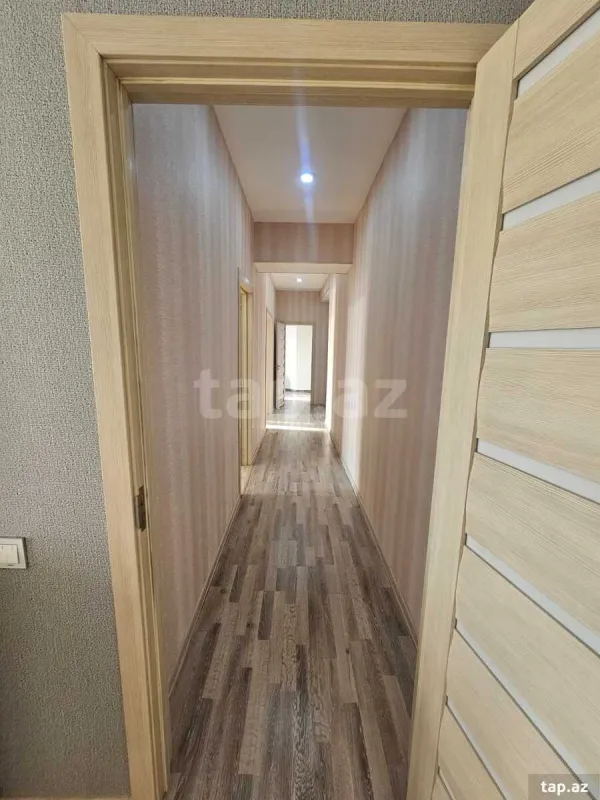 Kirayə verilir 3 otaqlı yeni tikili 125 m²