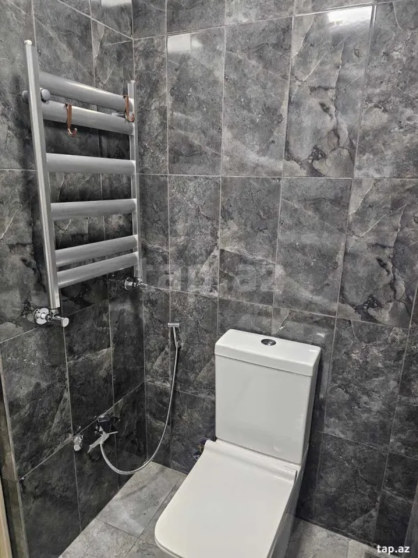 Kirayə verilir 3 otaqlı yeni tikili 125 m²
