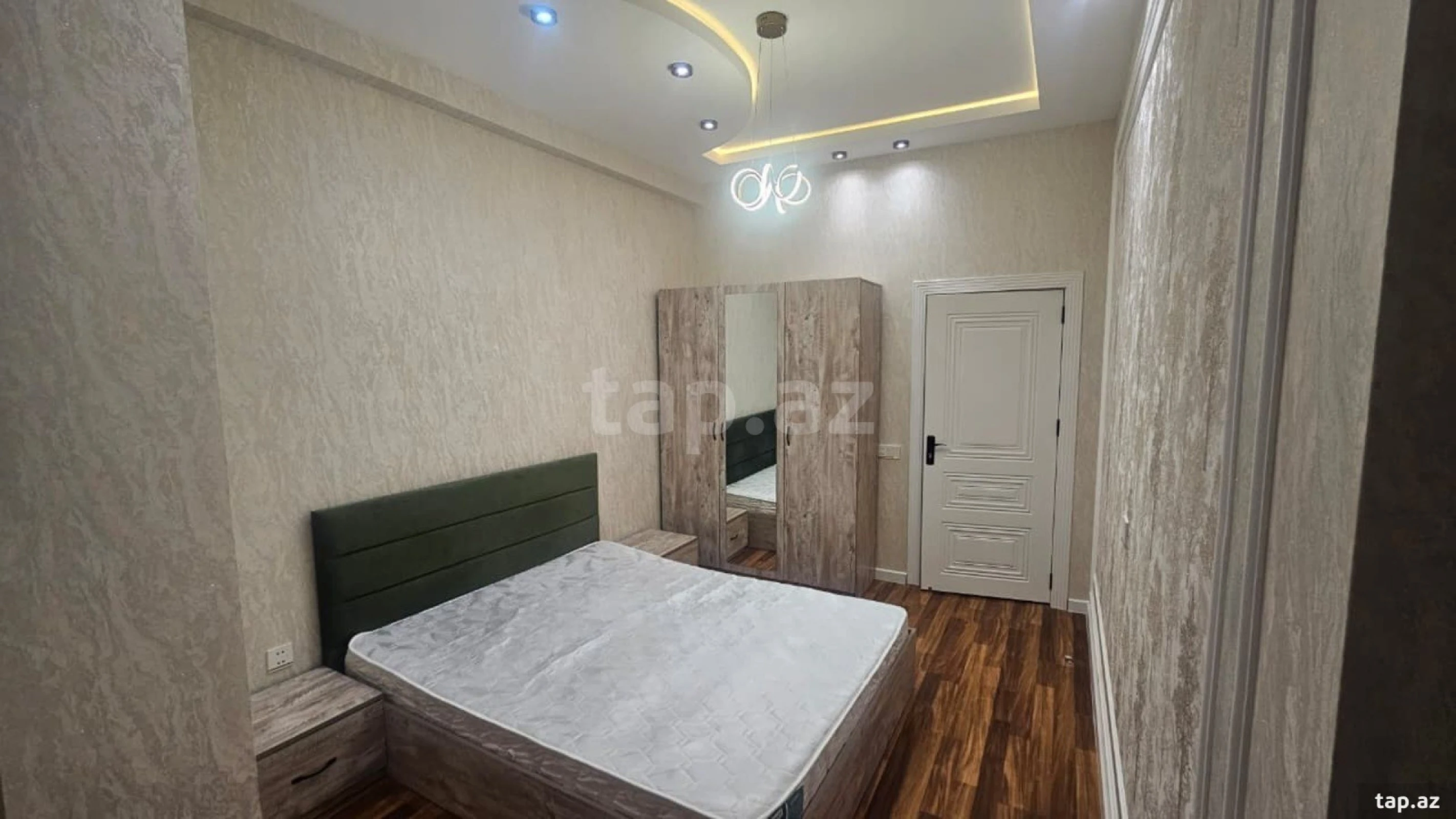 Satılır 2 otaqlı yeni tikili 65 m²