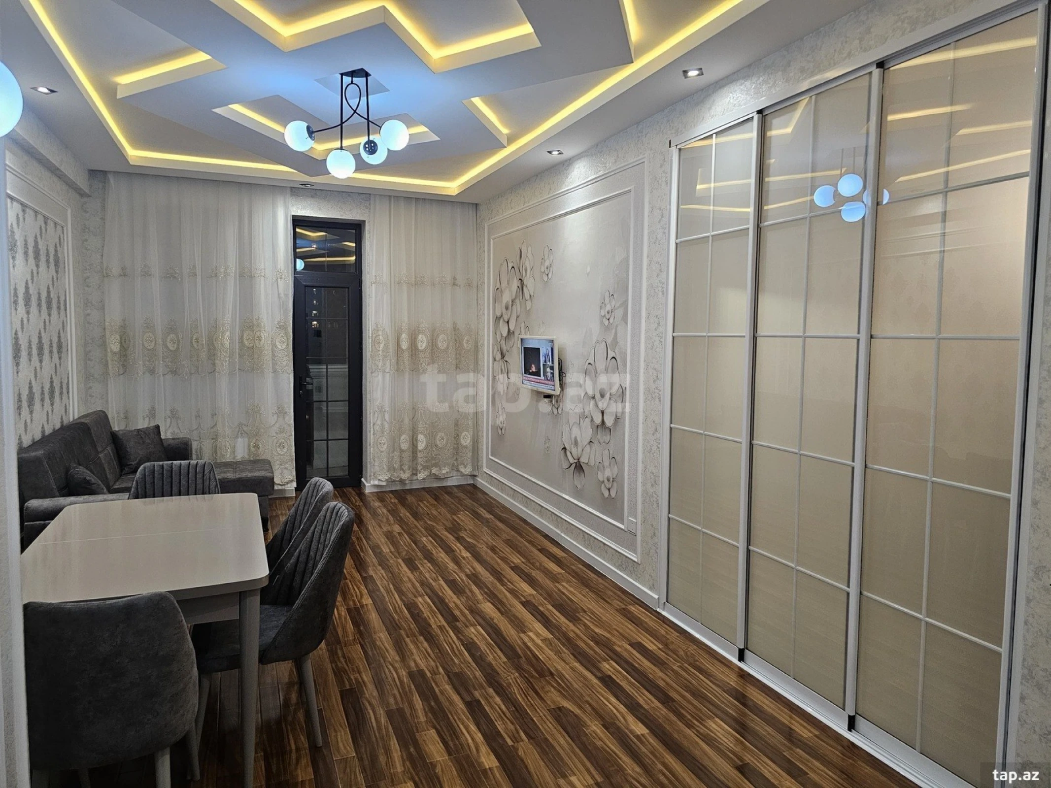 Satılır 2 otaqlı yeni tikili 65 m²