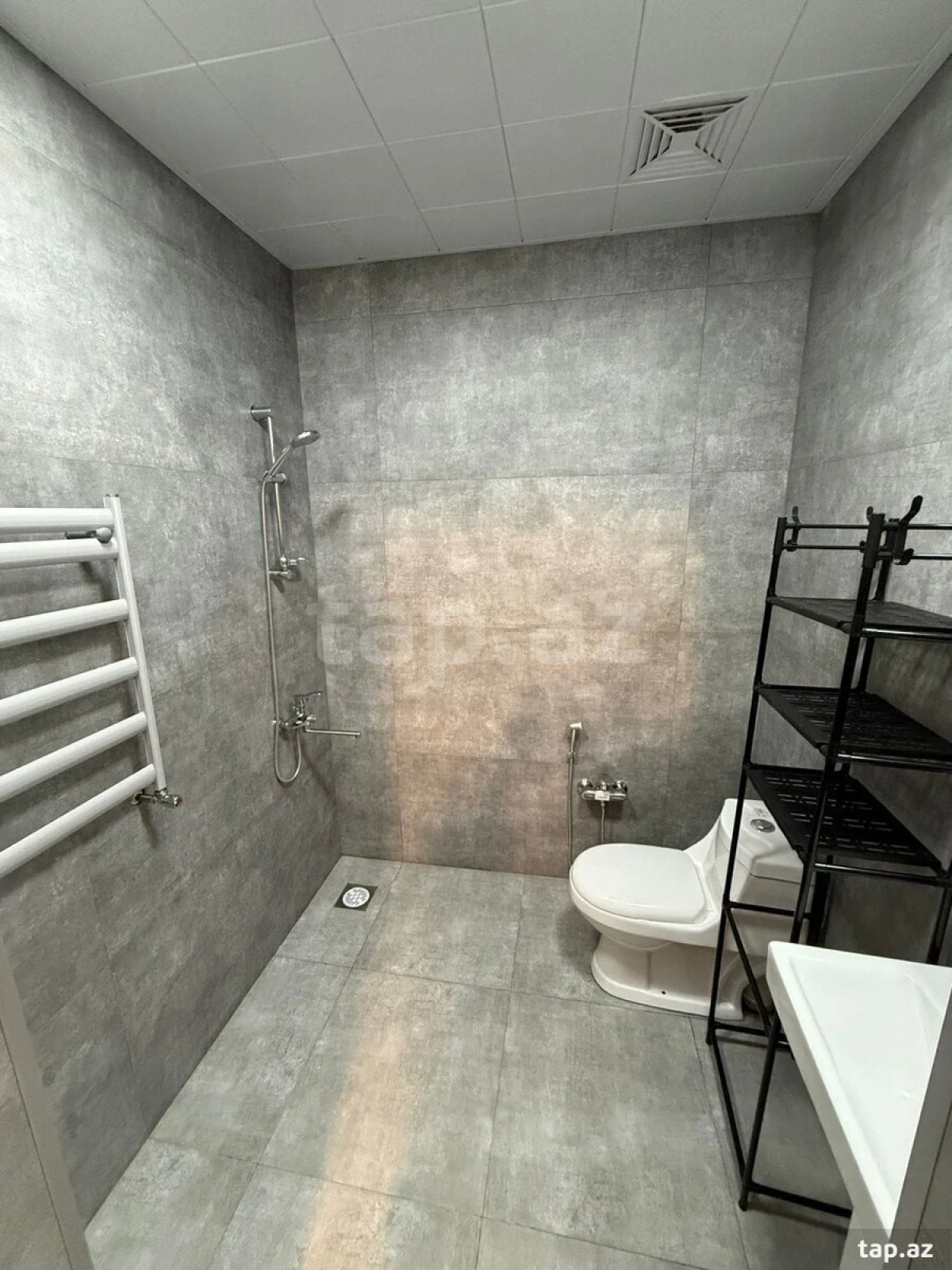 Satılır 2 otaqlı yeni tikili 44 m²