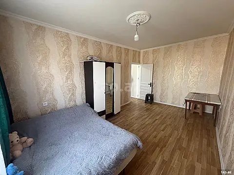 Satılır 1 otaqlı mənzil 43 m²