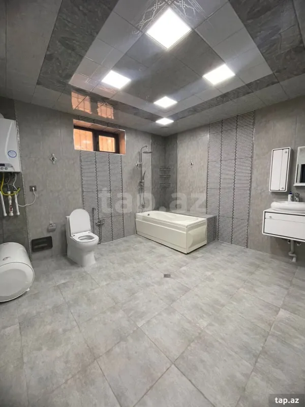 Kirayə verilir 5 otaqlı həyət evi