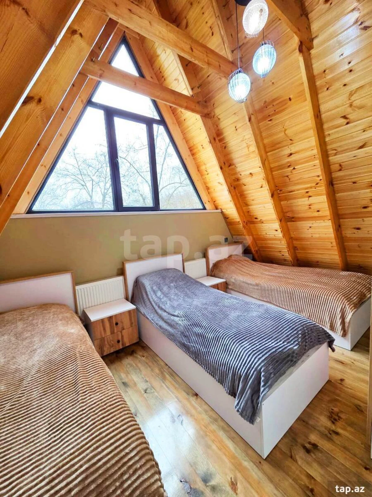 Kirayə verilir 4 otaqlı həyət evi