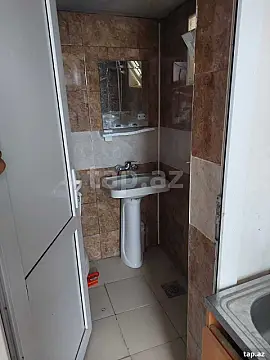 Kirayə verilir 1 otaqlı həyət evi