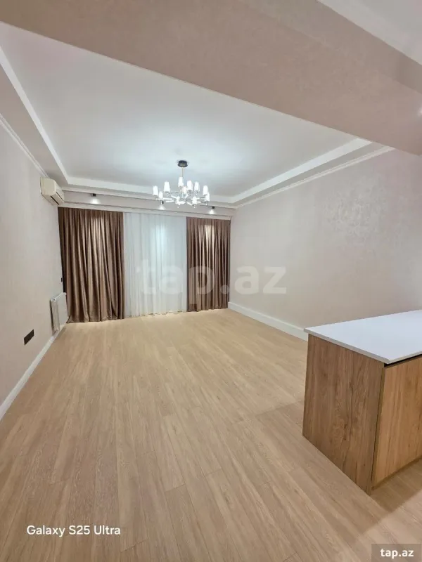 Satılır 2 otaqlı yeni tikili 60 m²