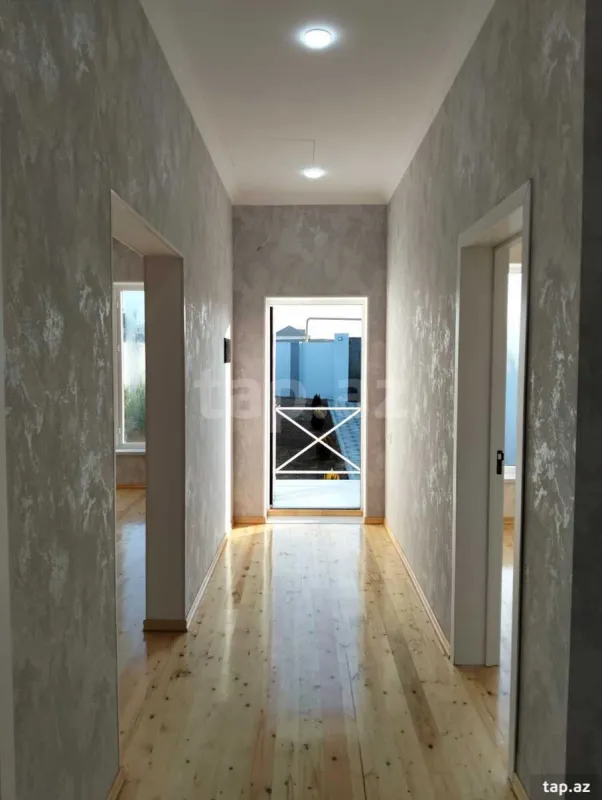 Satılır 3 otaqlı həyət evi