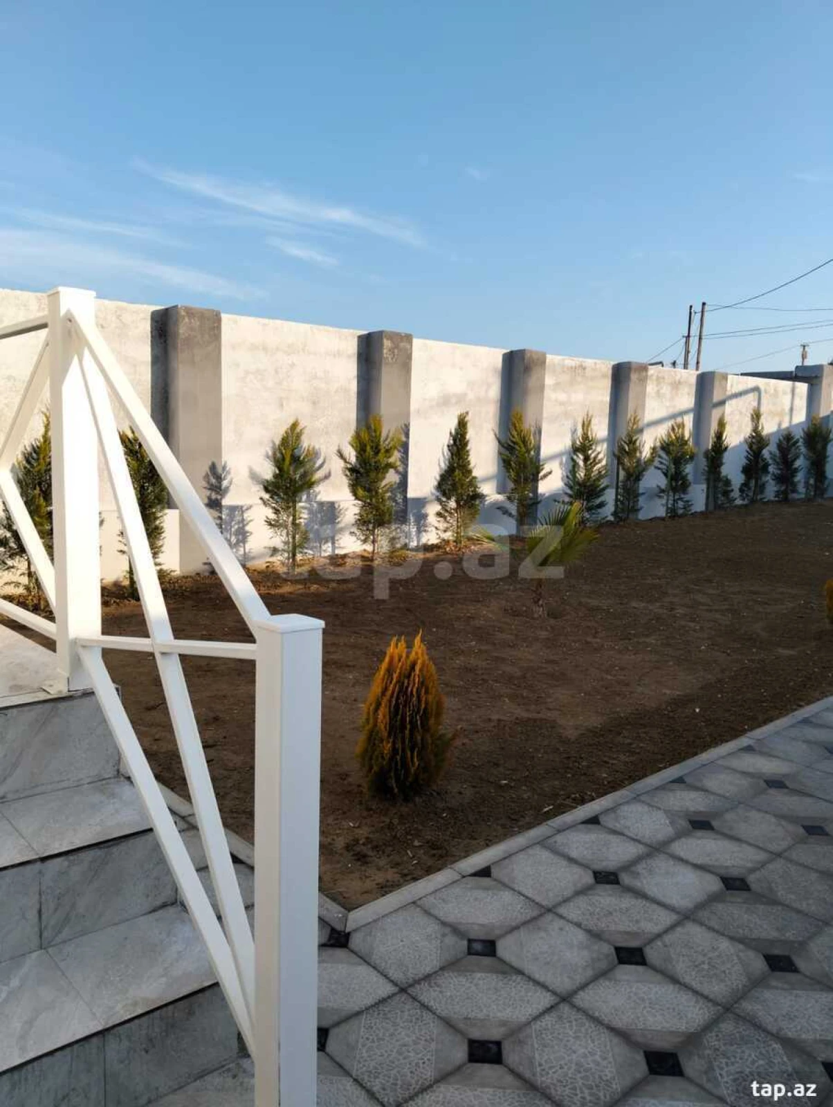 Satılır 3 otaqlı həyət evi