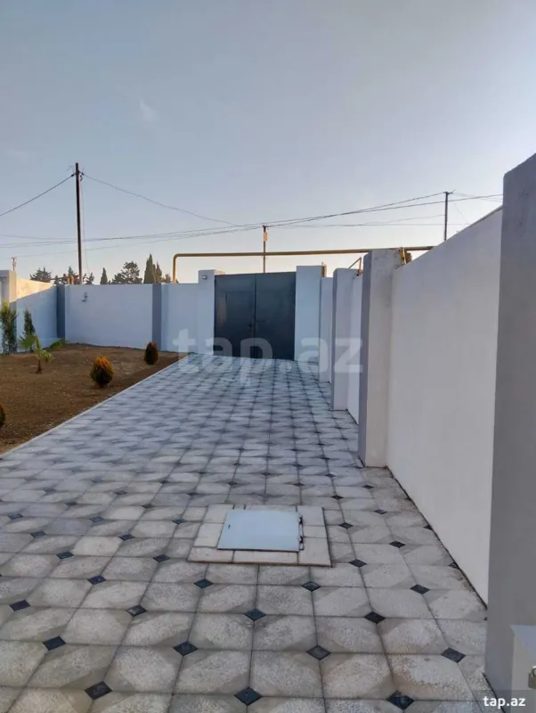 Satılır 3 otaqlı həyət evi