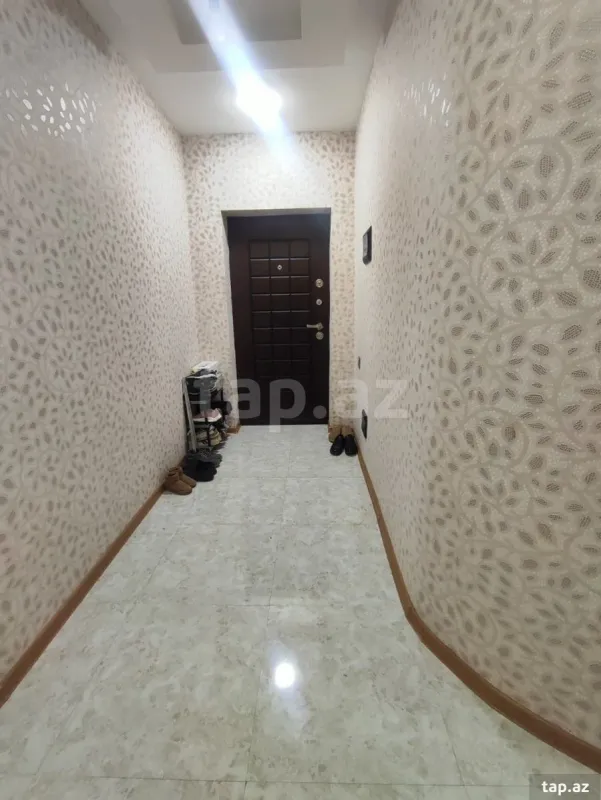 Satılır 2 otaqlı yeni tikili 70 m²