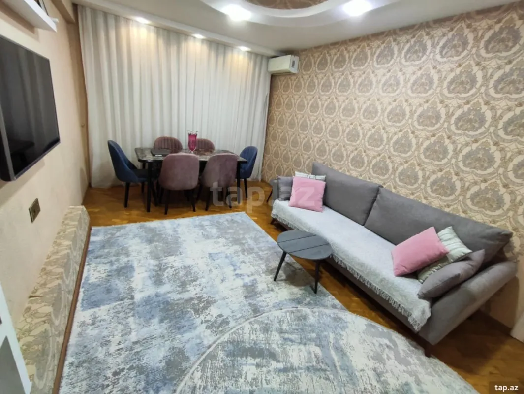 Satılır 2 otaqlı yeni tikili 70 m²