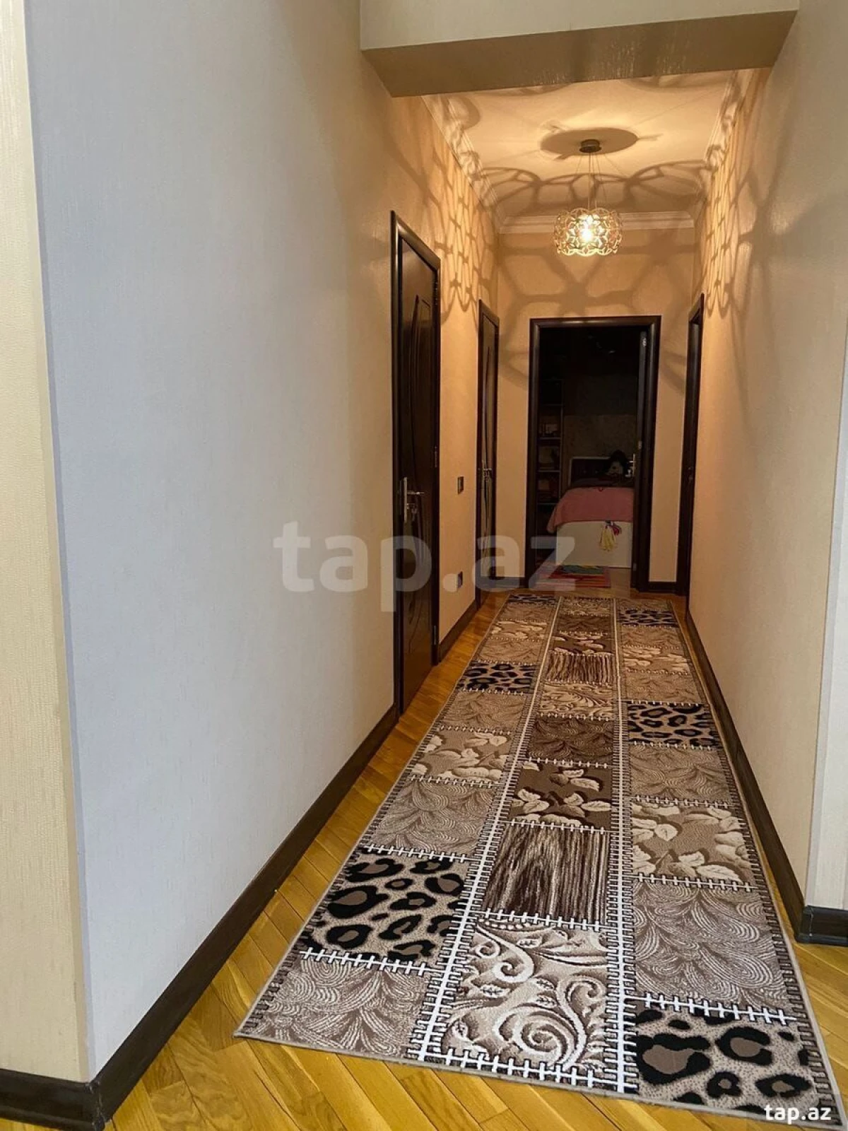 Satılır 4 otaqlı yeni tikili 135 m²