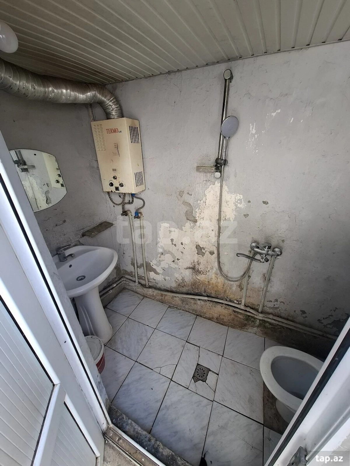 Satılır 3 otaqlı mənzil 80 m²