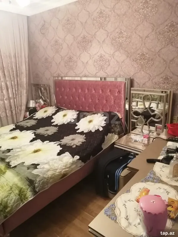 Kirayə verilir 2 otaqlı mənzil 75 m²