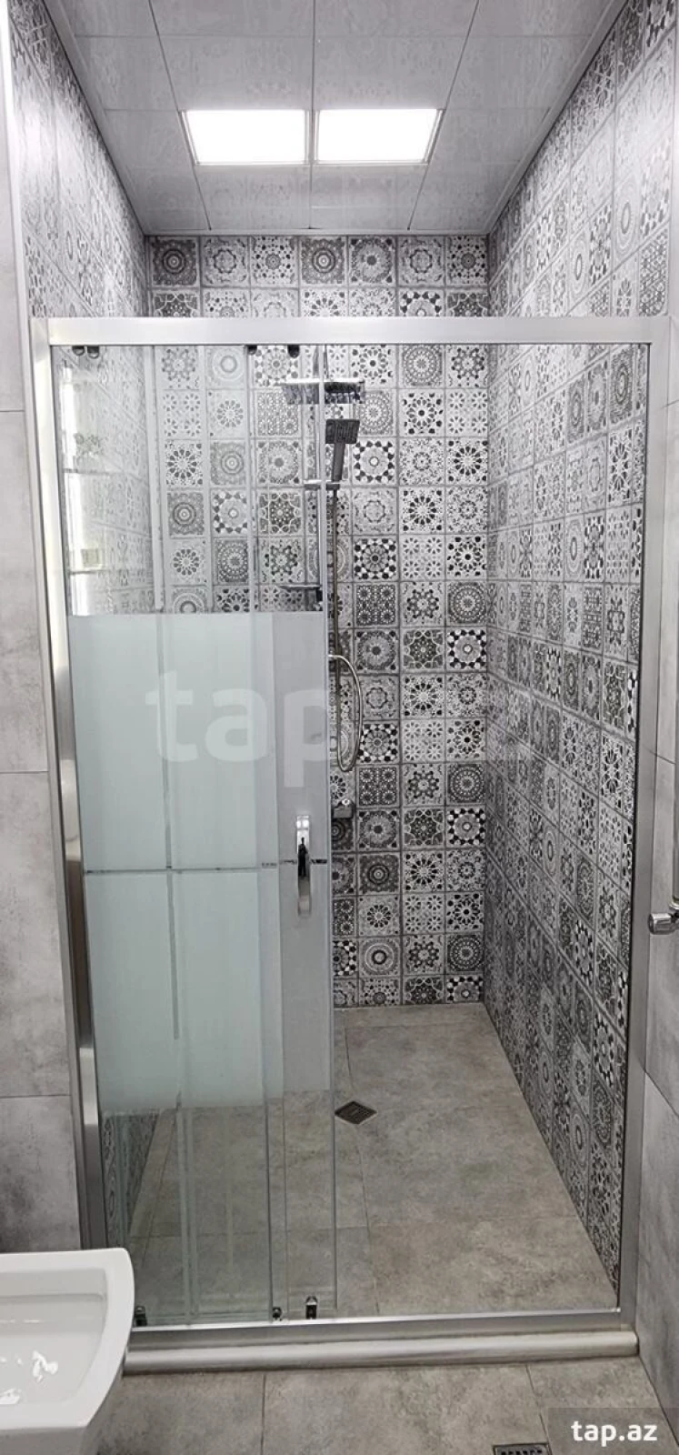 Satılır 2 otaqlı yeni tikili 53 m²