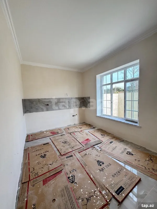 Satılır 4 otaqlı həyət evi