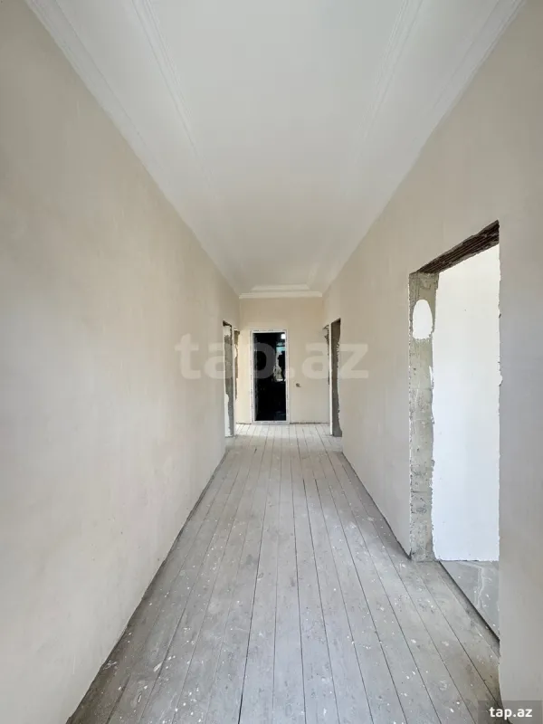 Satılır 4 otaqlı həyət evi