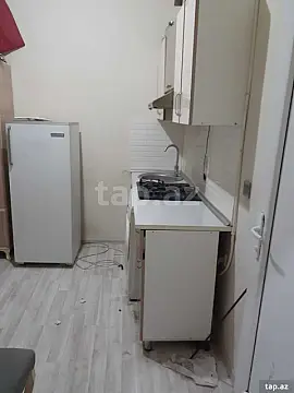 Kirayə verilir 1 otaqlı yeni tikili 14 m²