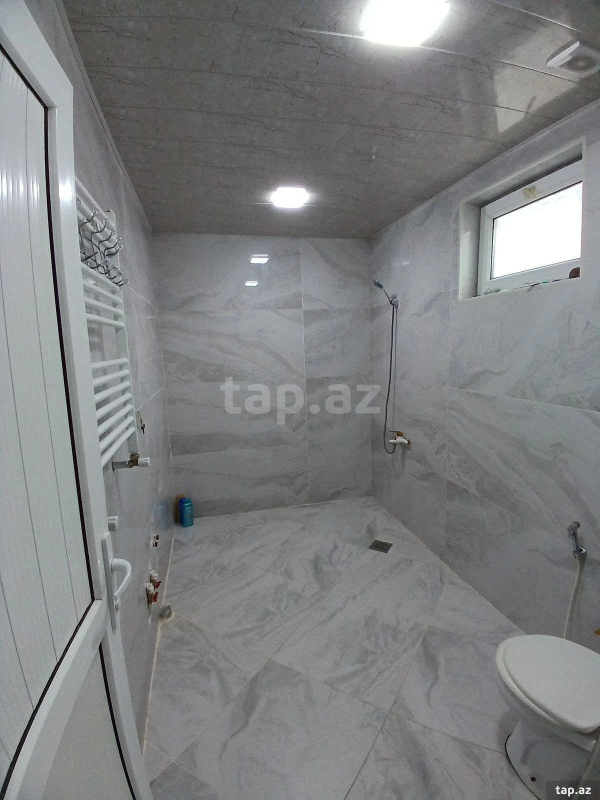 Satılır 3 otaqlı həyət evi