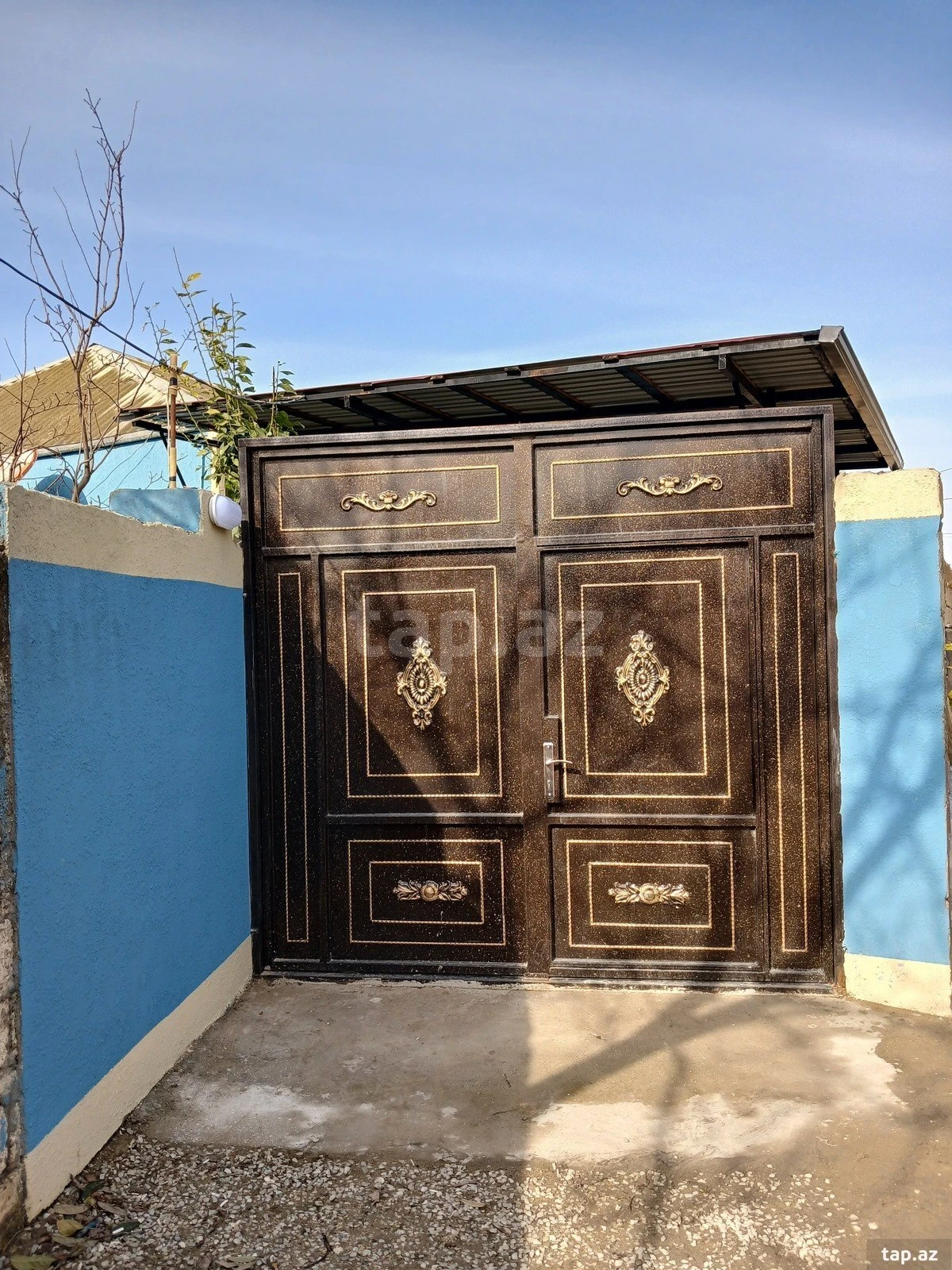 Satılır 3 otaqlı həyət evi