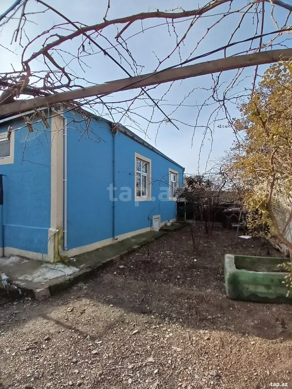 Satılır 3 otaqlı həyət evi