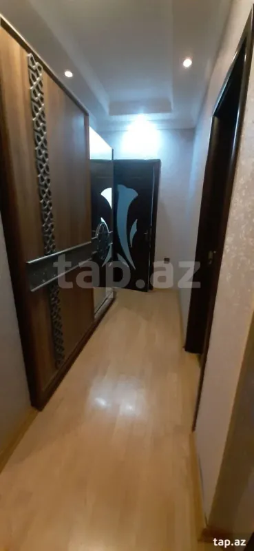 Kirayə verilir 2 otaqlı yeni tikili 70 m²