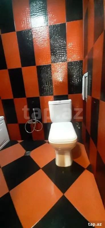 Kirayə verilir 2 otaqlı yeni tikili 70 m²