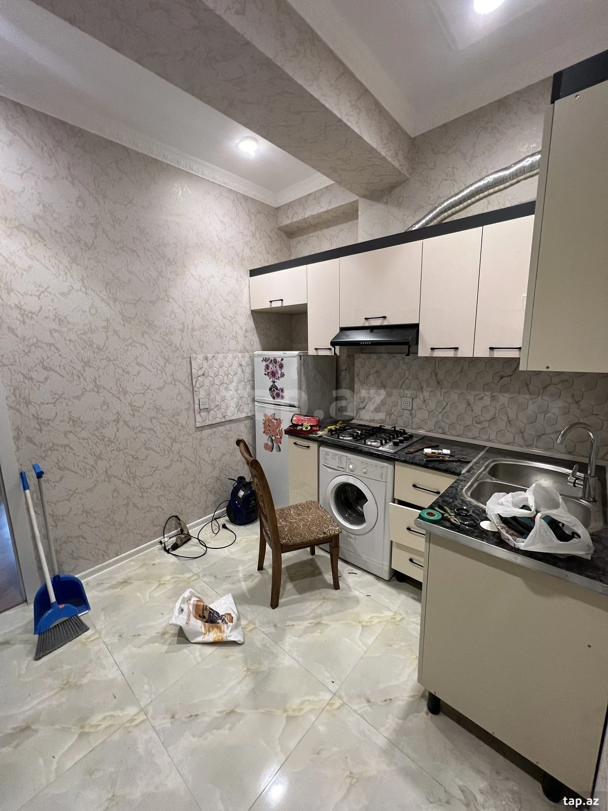 Kirayə verilir 2 otaqlı yeni tikili 55 m²