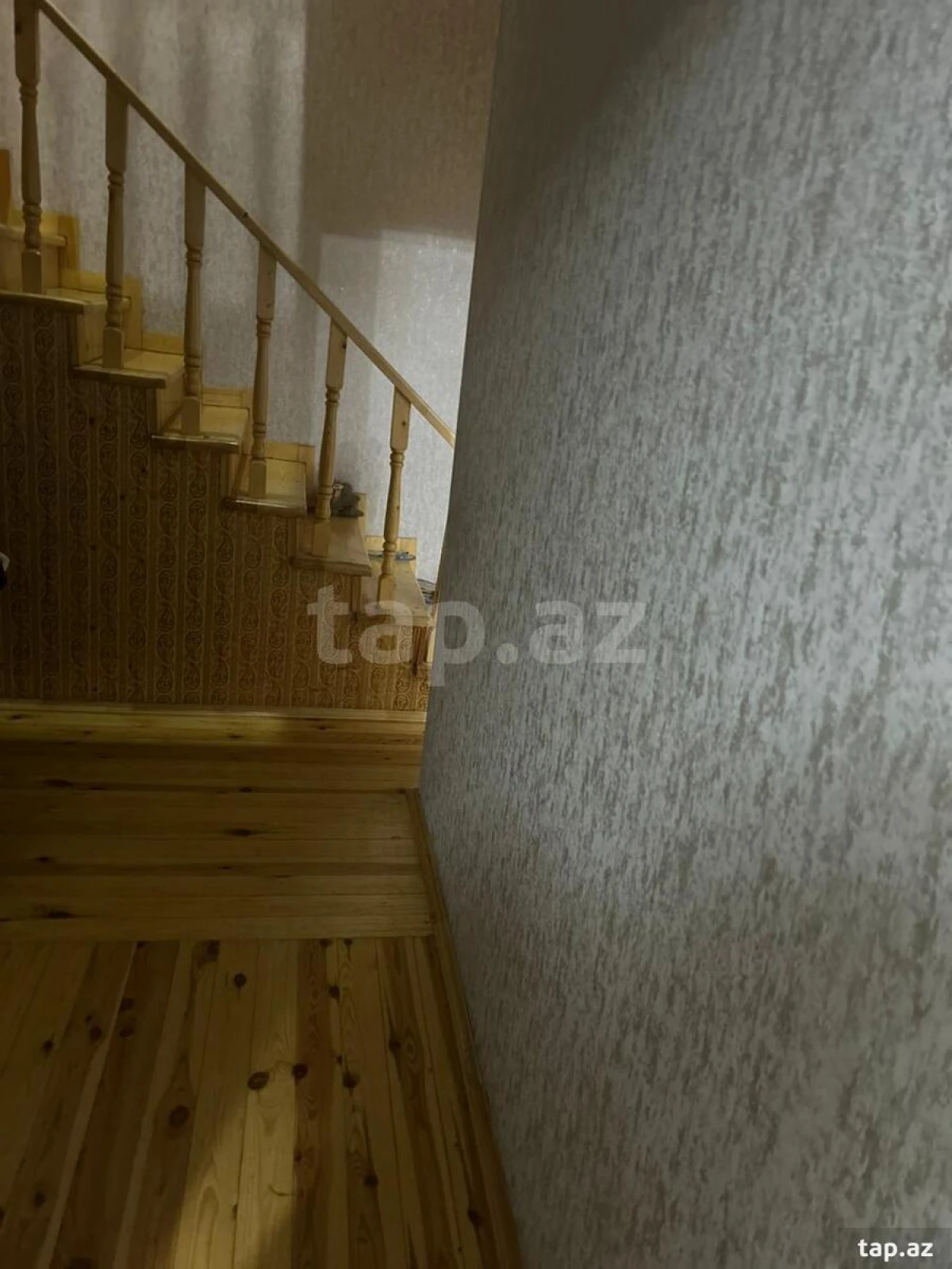 Satılır 4 otaqlı həyət evi