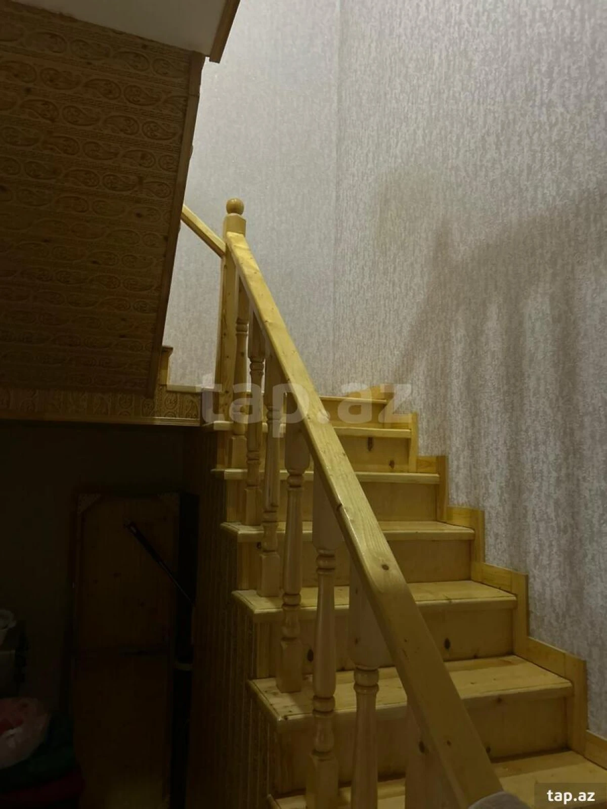 Satılır 4 otaqlı həyət evi