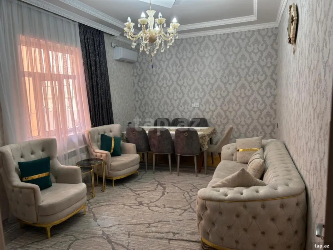 Satılır 4 otaqlı həyət evi