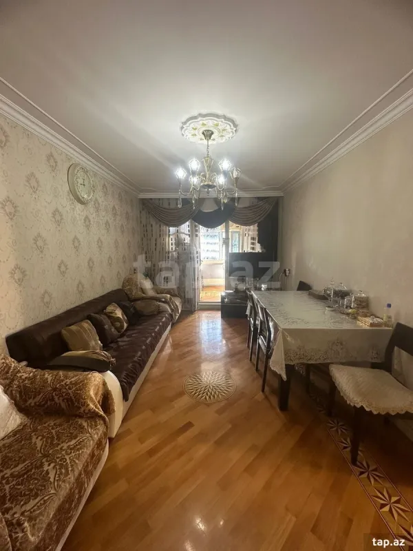 Kirayə verilir 2 otaqlı mənzil 65 m²