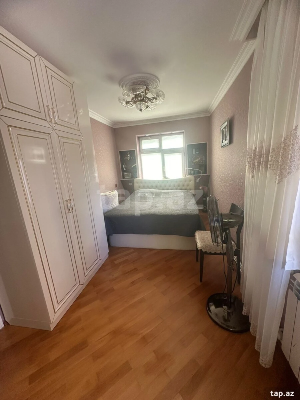 Kirayə verilir 2 otaqlı mənzil 65 m²