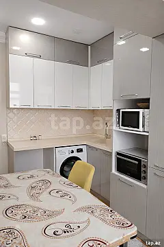 Satılır 5 otaqlı mənzil 120 m²