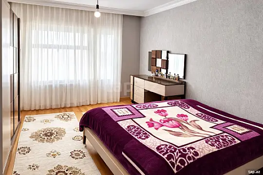 Satılır 5 otaqlı mənzil 120 m²