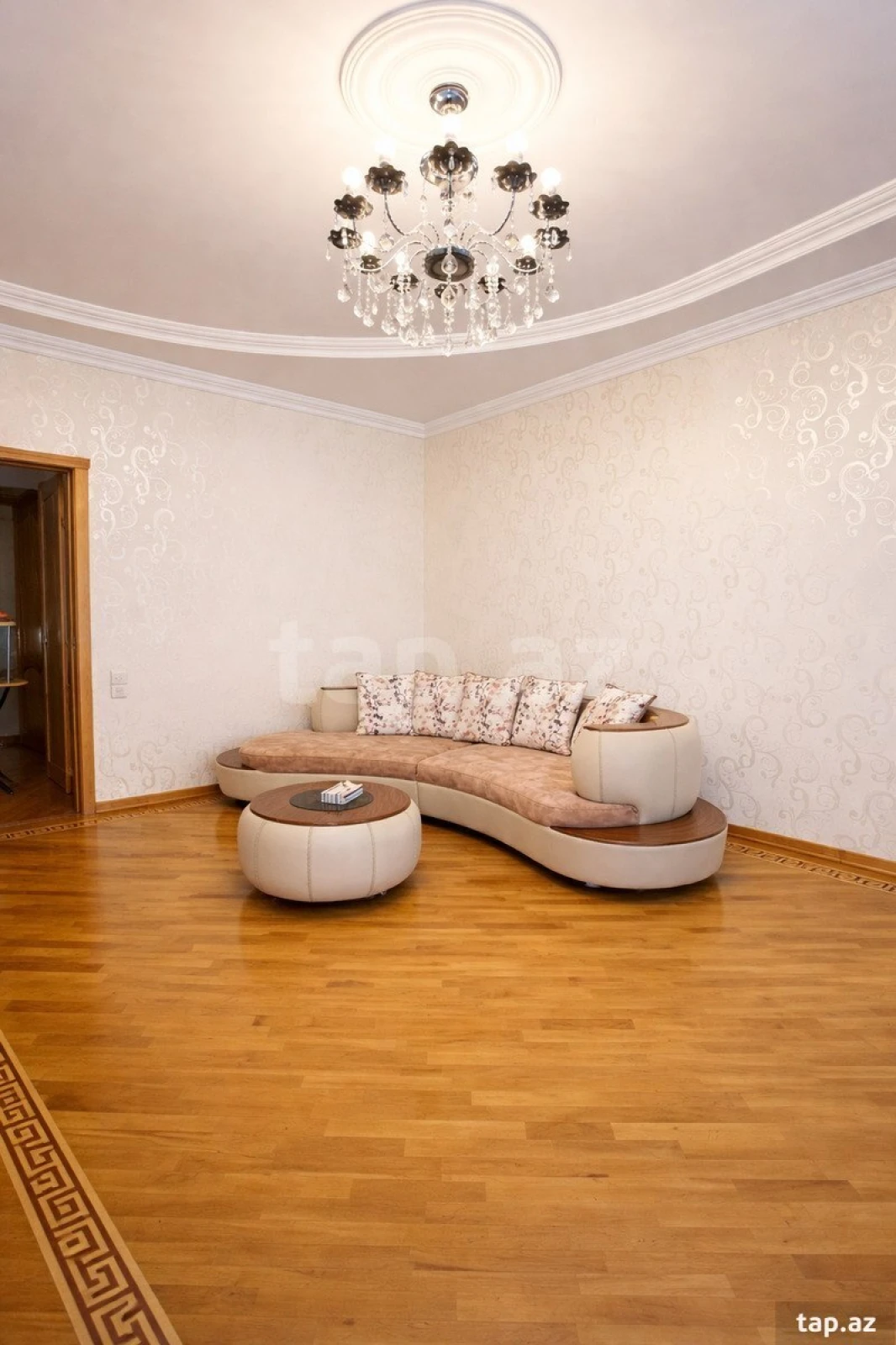 Satılır 2 otaqlı yeni tikili 96 m²