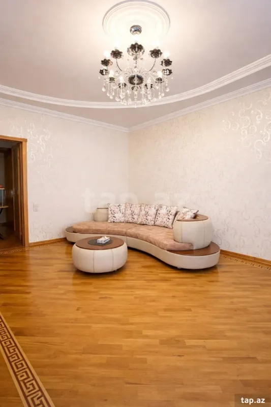 Satılır 2 otaqlı yeni tikili 96 m²