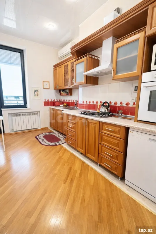 Satılır 2 otaqlı yeni tikili 96 m²