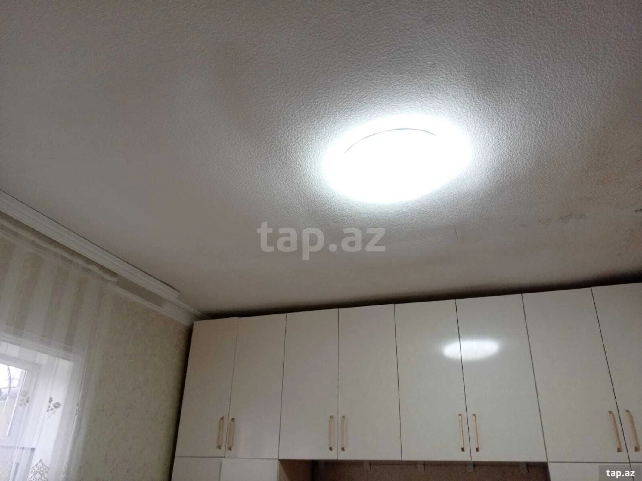 Satılır 5 otaqlı həyət evi