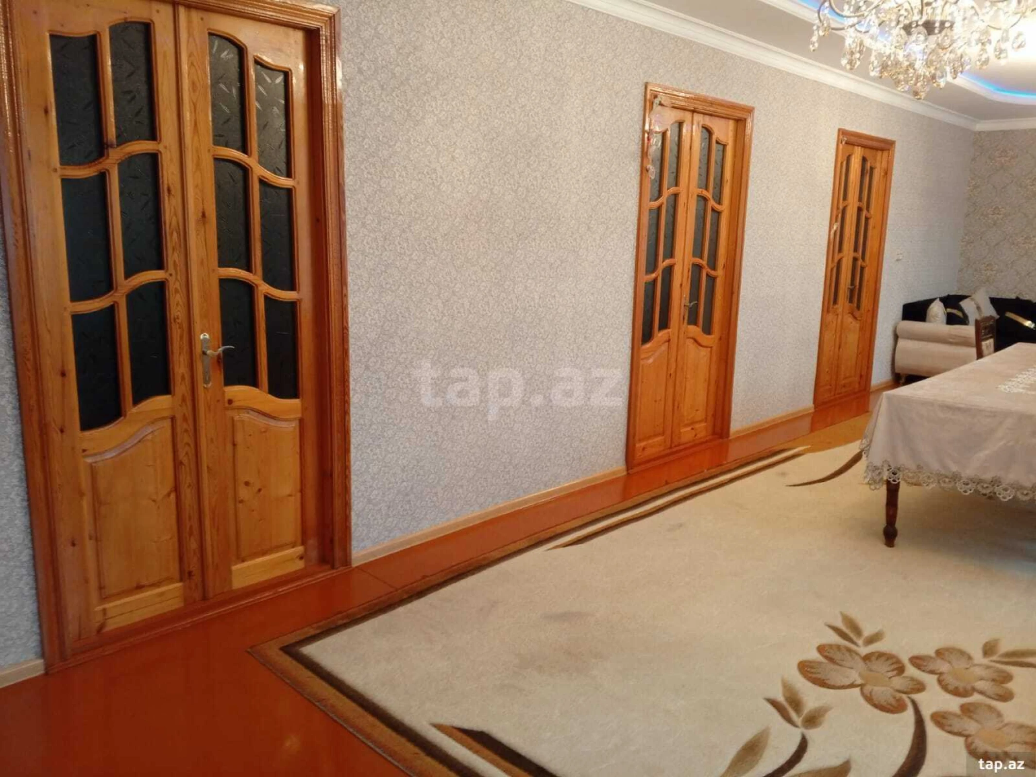 Satılır 5 otaqlı həyət evi