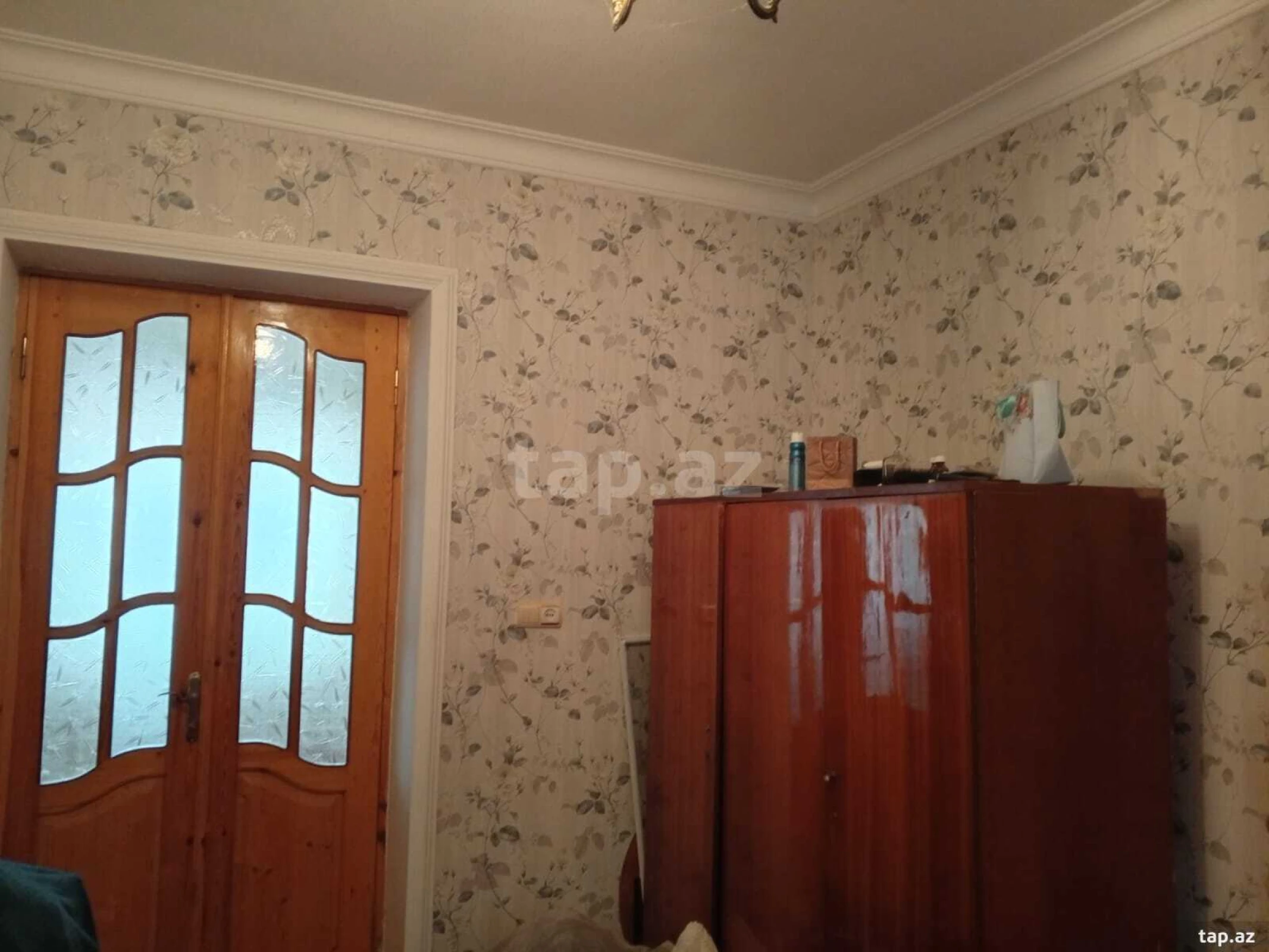 Satılır 5 otaqlı həyət evi