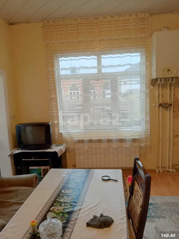 Satılır 5 otaqlı həyət evi