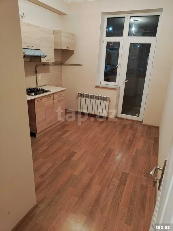 Kirayə verilir 4 otaqlı yeni tikili 110 m²