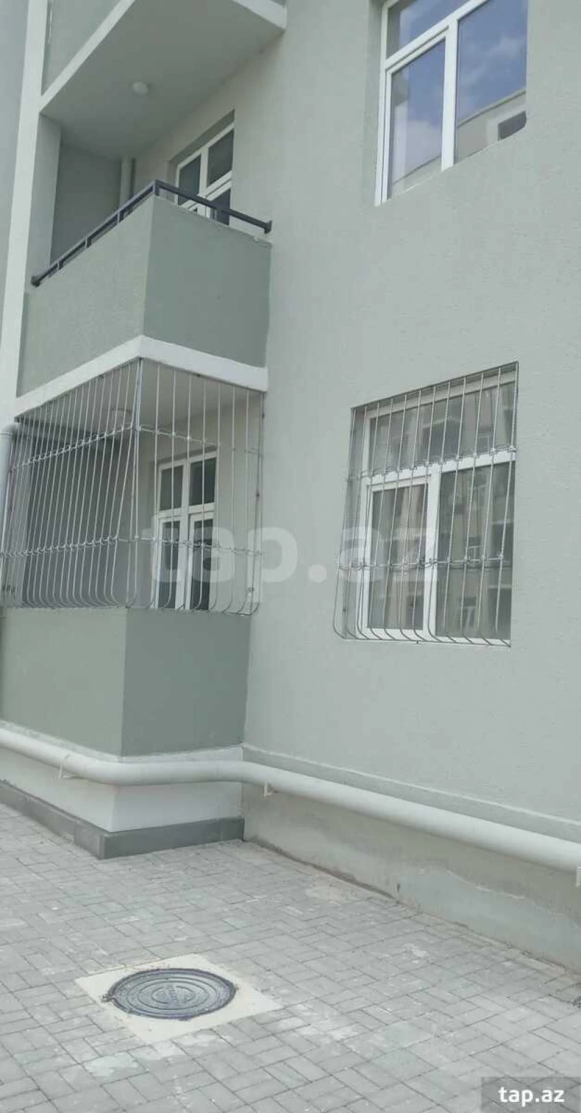 Kirayə verilir 4 otaqlı yeni tikili 110 m²