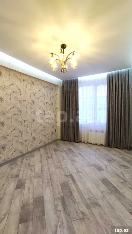Satılır 3 otaqlı yeni tikili 74 m²