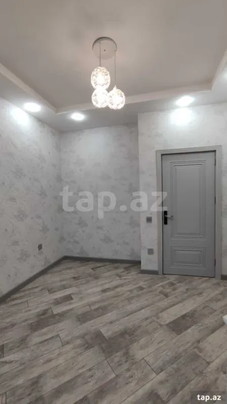 Satılır 3 otaqlı yeni tikili 74 m²