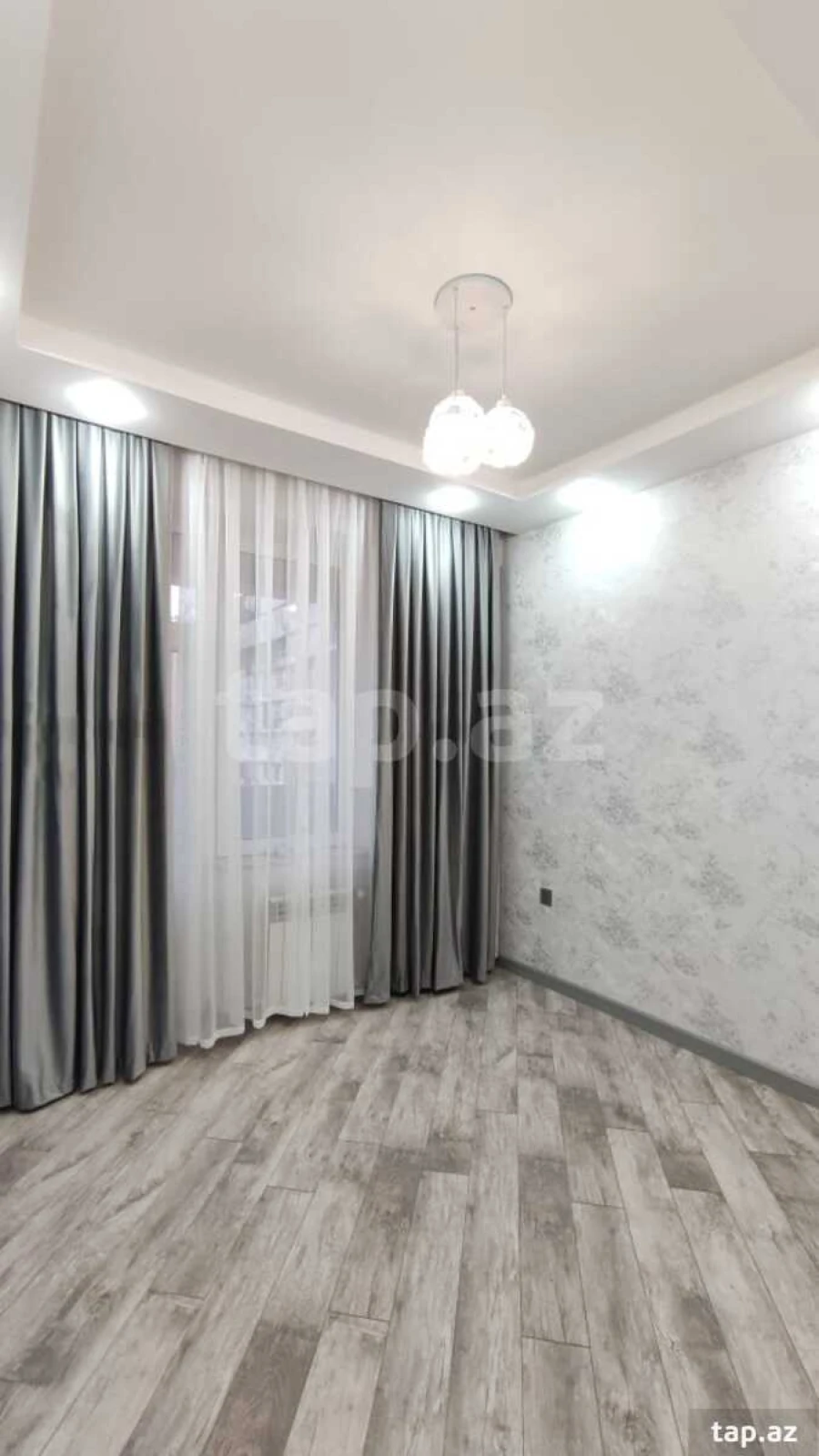 Satılır 3 otaqlı yeni tikili 74 m²