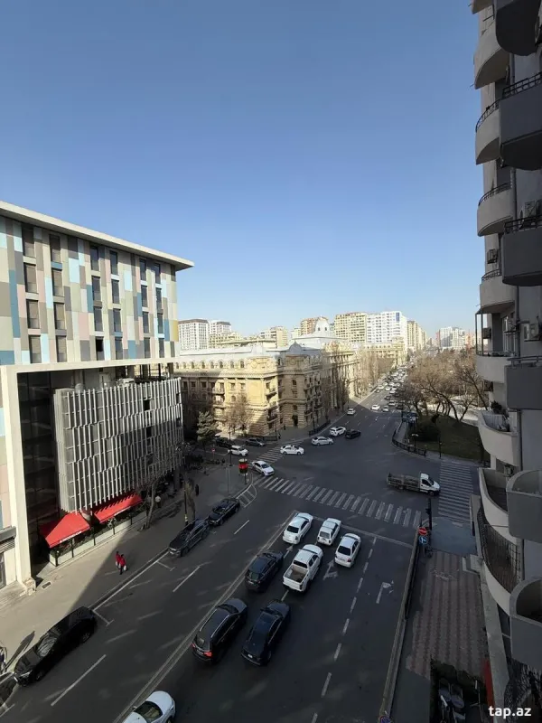 Kirayə verilir 2 otaqlı yeni tikili 109 m²