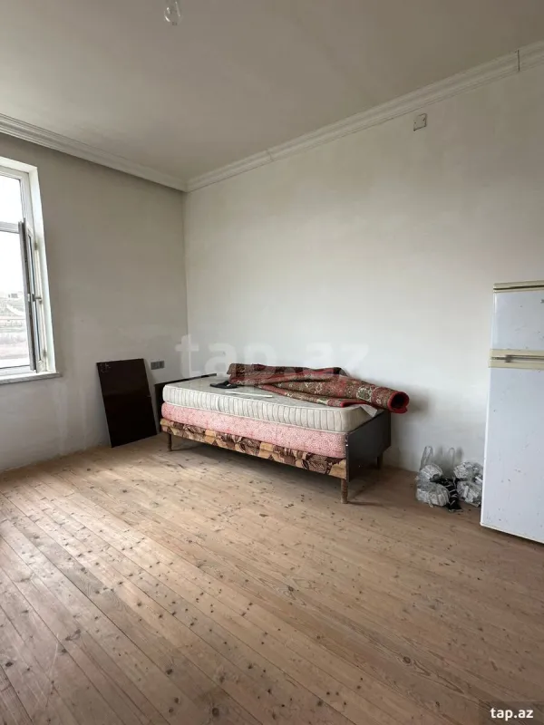 Satılır 3 otaqlı həyət evi