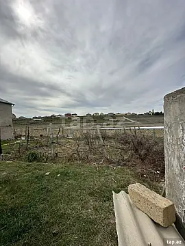 Satılır 3 otaqlı həyət evi